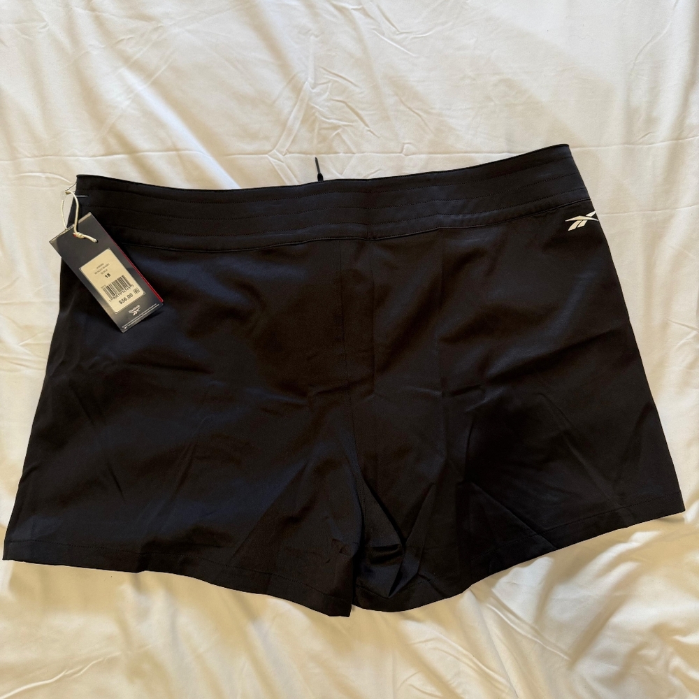 NWT Reebok Women’s Black Athletic Swim Shorts with Drawstring SIZE 18 - Picture 3 of 4